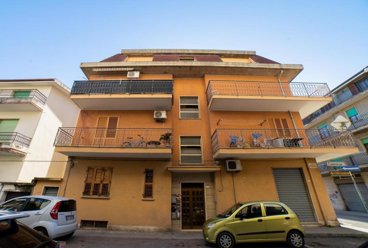 Appartamento CasaViva - Casa Nicole a San Benedetto del Tronto Esterno foto